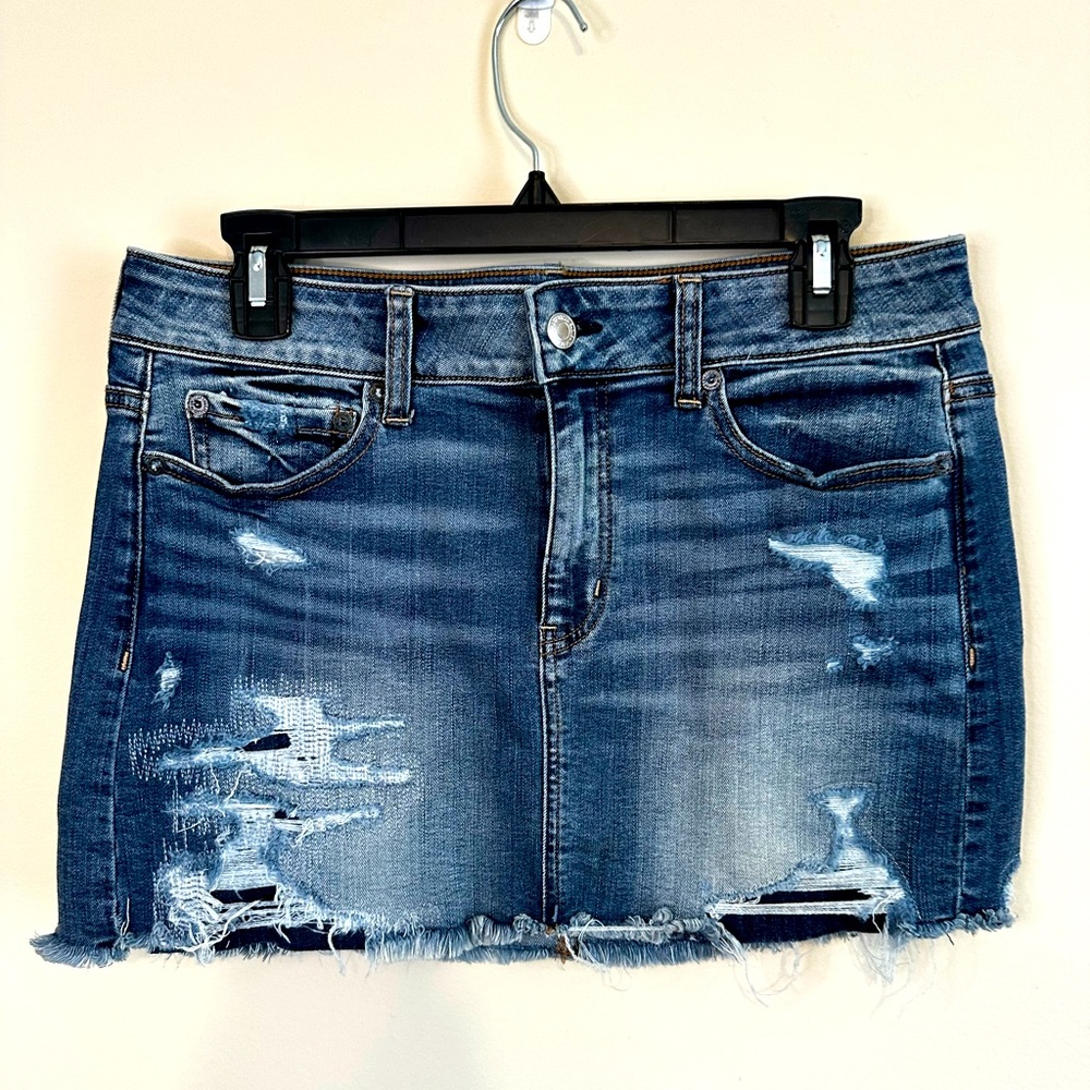 American Eagle super stretch Mini Skirt, size 10.